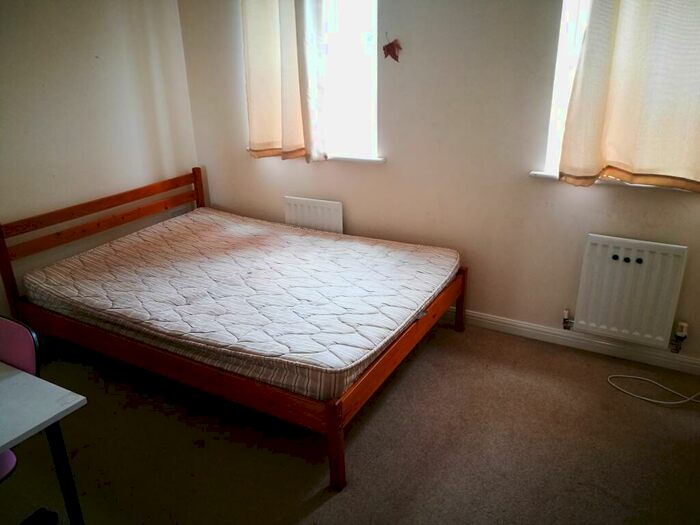 5 Bedroom Terraced House To Rent In Filton Avenue, Horfield, Bristol, Avon, BS7