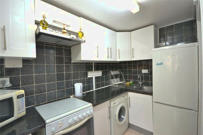1 Bedroom Apartment To Rent In Malden Road, Chalk Farm, London, NW5