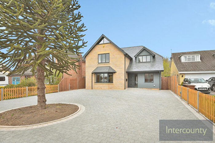 4 Bedroom Detached House To Rent In Haymeads Lane, Bishops Stortford, Hertfordshire, CM23