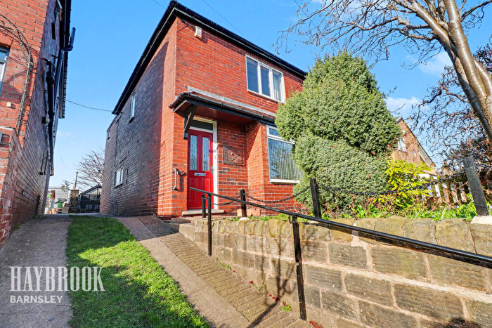 3 Bedroom Semi Detached House For Sale In Barugh Lane, Barugh Green, S75