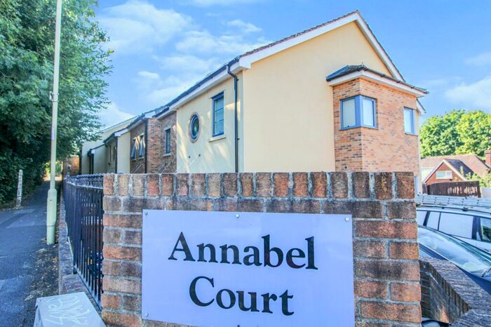 2 Bedroom Flat To Rent In Annabel Court, Dene Road, Andover, SP10