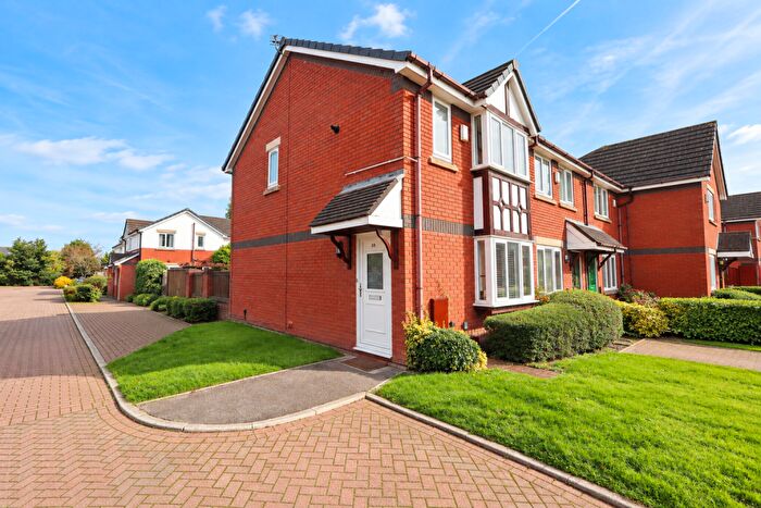 2 Bedroom Mews For Sale In Moorhead Gardens, Warton, Preston, PR4
