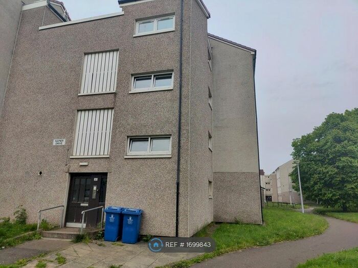 3 Bedroom Flat To Rent In Napier Drive, Glasgow, G51