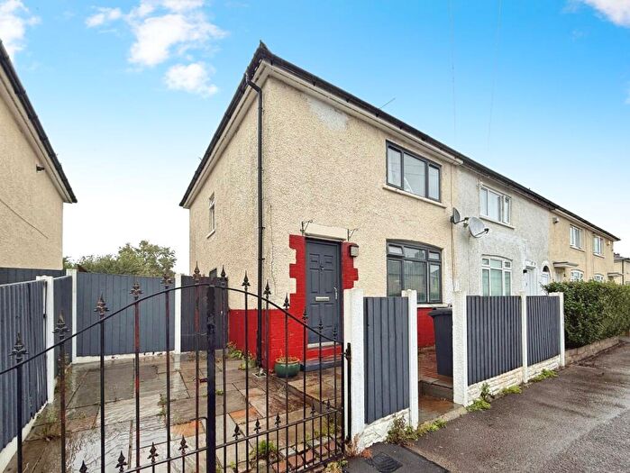3 Bedroom End Of Terrace House For Sale In Robin Street, Preston, Lancashire, PR1