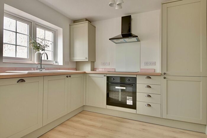 2 Bedroom Terraced House To Rent In High Street, Frodsham, WA6