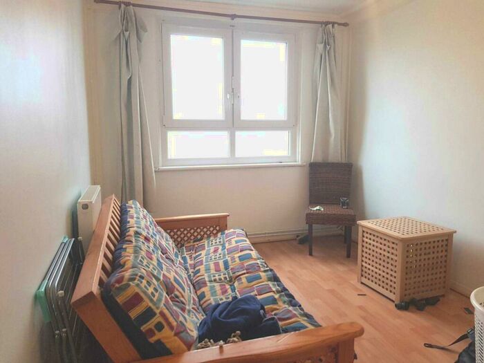 2 Bedroom Apartment To Rent In Wick Road, Hackney, E9