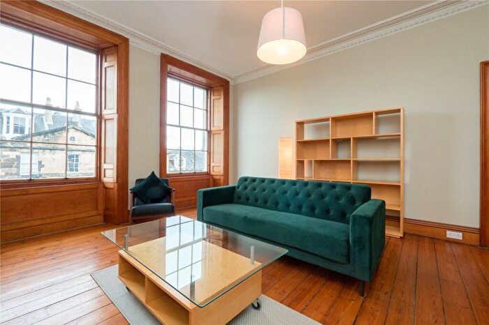 2 Bedroom Flat To Rent In Hart Street, Edinburgh, EH1