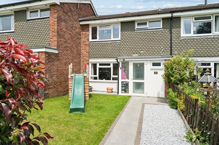 3 Bedroom Terraced House For Sale In Hildreth Road, Prestwood, HP16