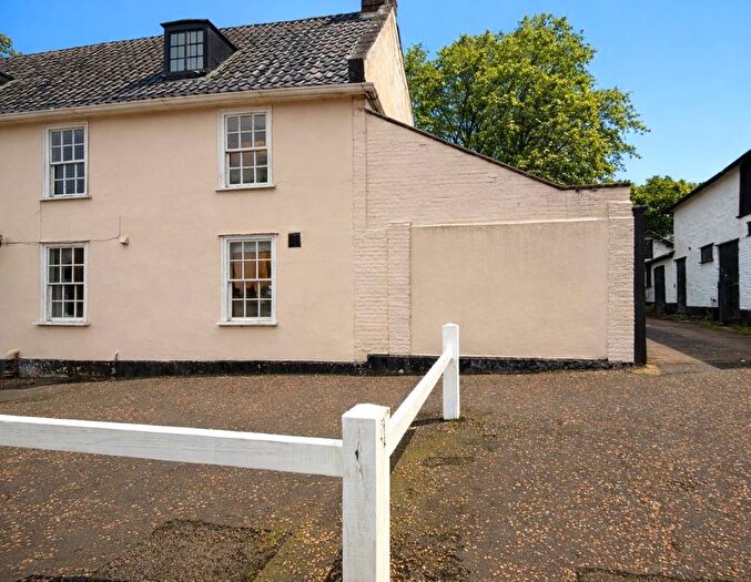 3 Bedroom End Terrace House For Sale In Ivy House, Mount Street, Diss, IP22