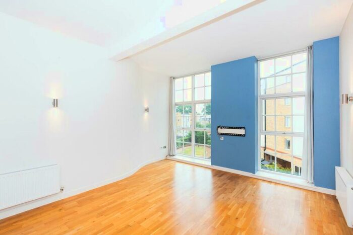 1 Bedroom Flat To Rent In Enfield Road, Haggerston, N1