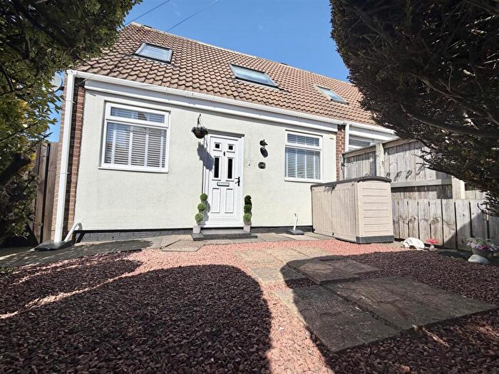 3 Bedroom House For Sale In Finchale Court, West Rainton, Houghton Le Spring, DH4
