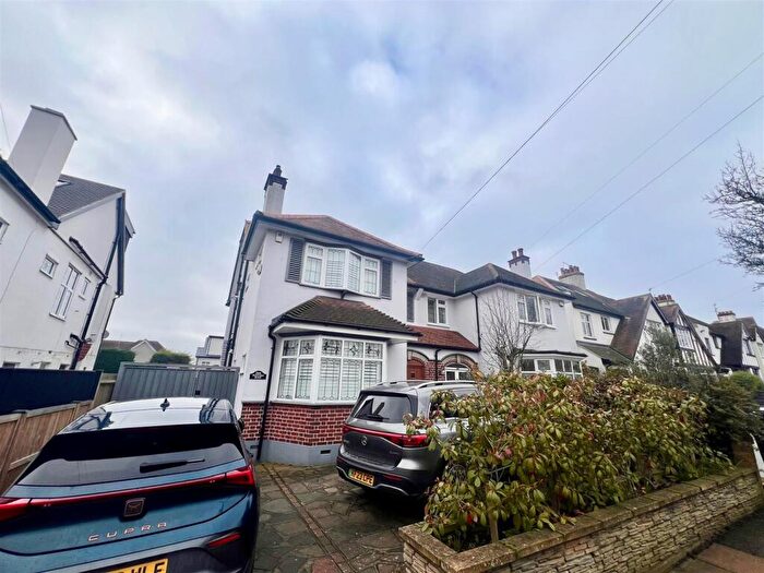 4 Bedroom Semi Detached House To Rent In Western Road, Leigh-On-Sea, SS9