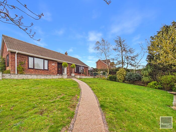 3 Bedroom Detached Bungalow For Sale In Penn Road, Taverham, NR8