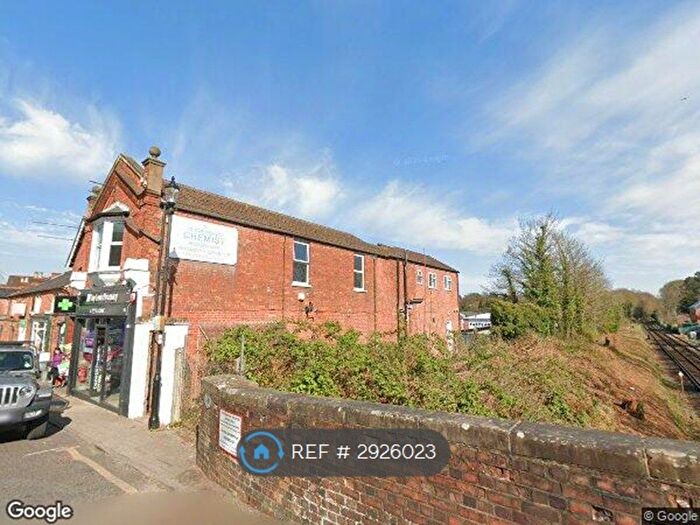 2 Bedroom Flat To Rent In Sunninghill, Ascot, SL5