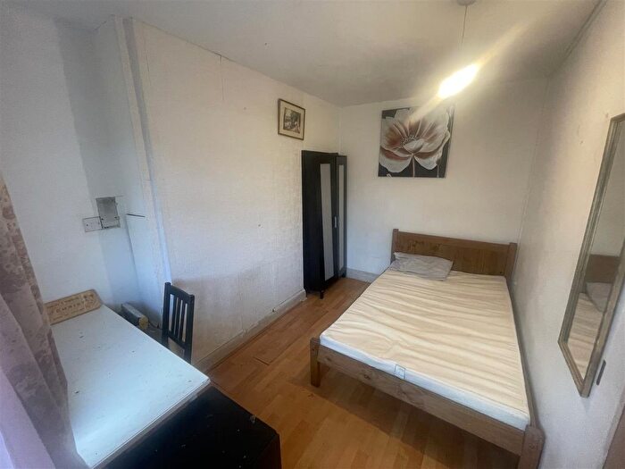 4 Bedroom Property To Rent In Gerard Avenue, Coventry, CV4