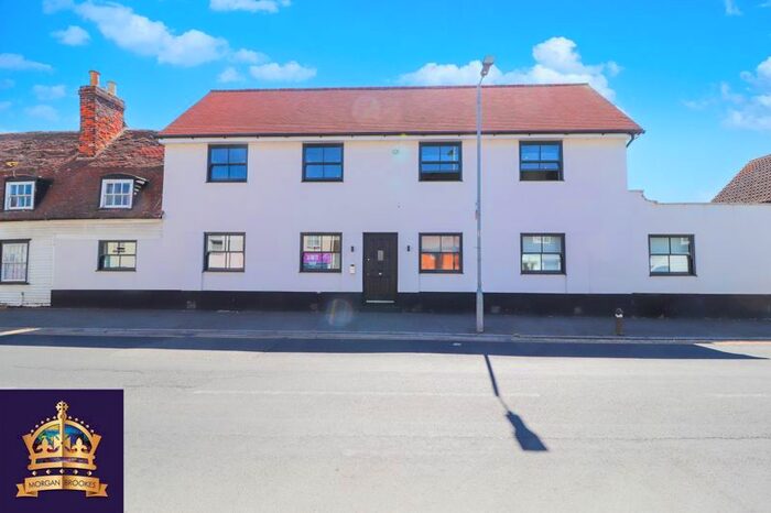 2 Bedroom Flat To Rent In High Street, Great Wakering, Southend-On-Sea, SS3