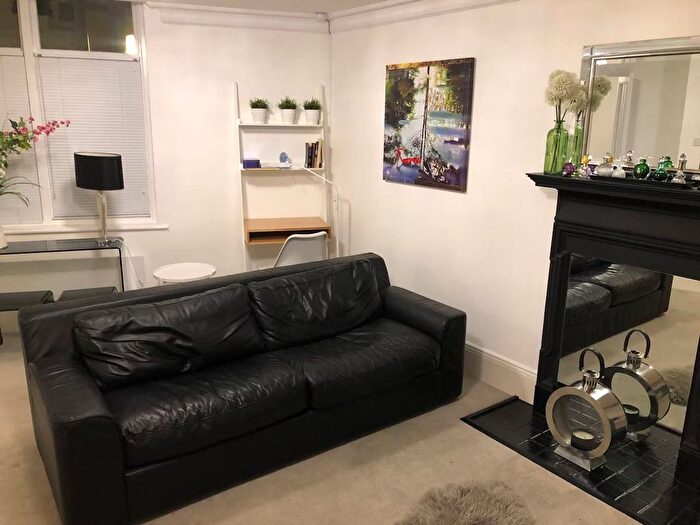 1 Bedroom Flat To Rent In City Centre, B2