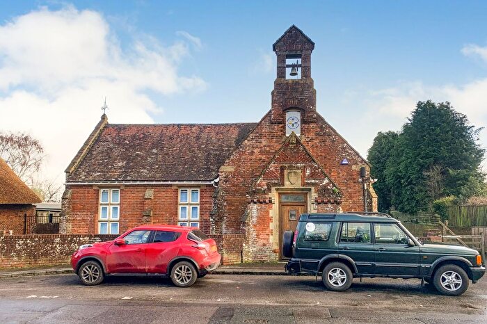 Mobile/park Home For Sale In The Cross, Okeford Fitzpaine, Blandford Forum, DT11