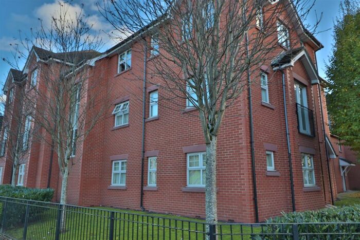 2 Bedroom Flat To Rent In Kingsway South, Latchford, Warrington, WA4