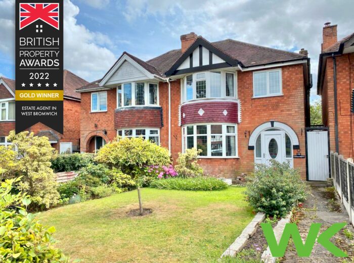 3 Bedroom Semi-Detached House To Rent In Newton Road, Great Barr, Birmingham, B43