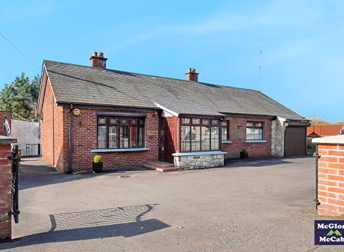 3 Bedroom Detached Bungalows For Sale In Brackaville Road, Dungannon, BT71