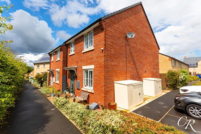 3 Bedroom Detached House For Sale In Sapperton Drive, Bishops Cleeve, GL52