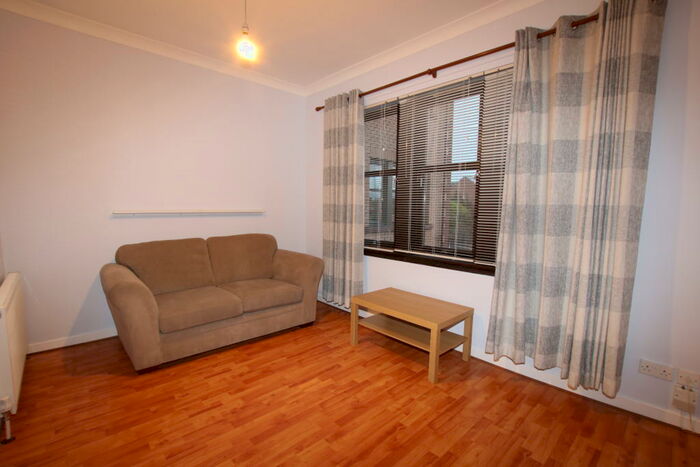 1 Bedroom Flat To Rent In Dumbarton Road, Clydebank, G81