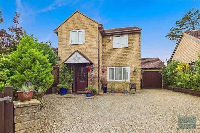 3 Bedroom Detached House For Sale In The Midlands, Trowbridge, BA14