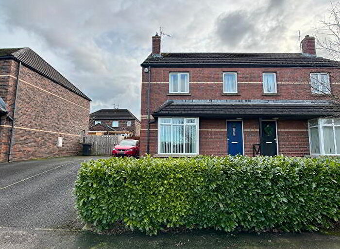 3 Bedroom Semi-Detached House For Sale In Toberhewny Hall, Lurgan, BT66