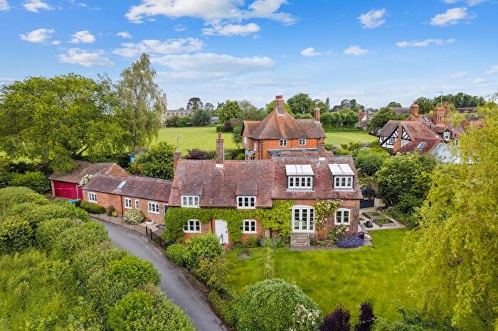 4 Bedroom Detached House To Rent In Moat Lane, Wingrave, Aylesbury, HP22