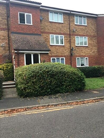 1 Bedroom Flat To Rent In Stirling Close, Rainham, Havering, London, RM13