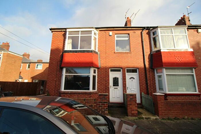2 Bedroom Apartment To Rent In Frobisher Street, Hebburn, Tyne And Wear, NE31