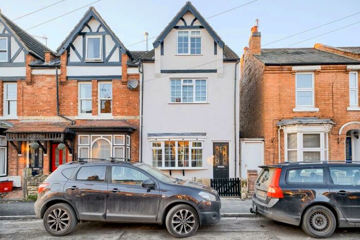 4 Bedroom End Of Terrace House To Rent In Victoria Street, Warwick, Warwickshire, CV34