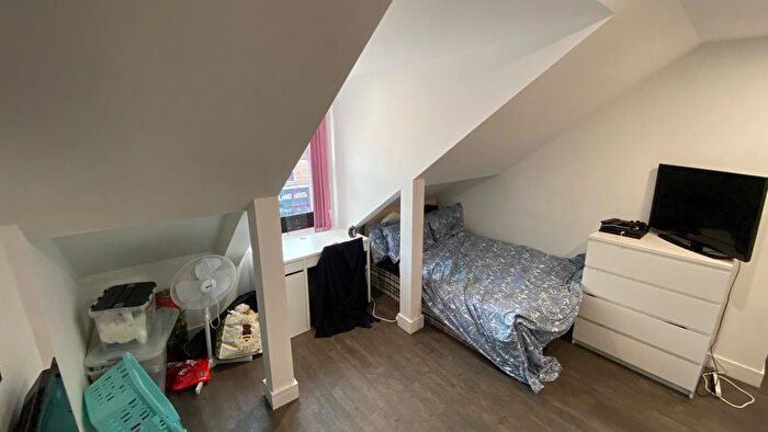 1 Bedroom House To Rent In , Sheffield, S11