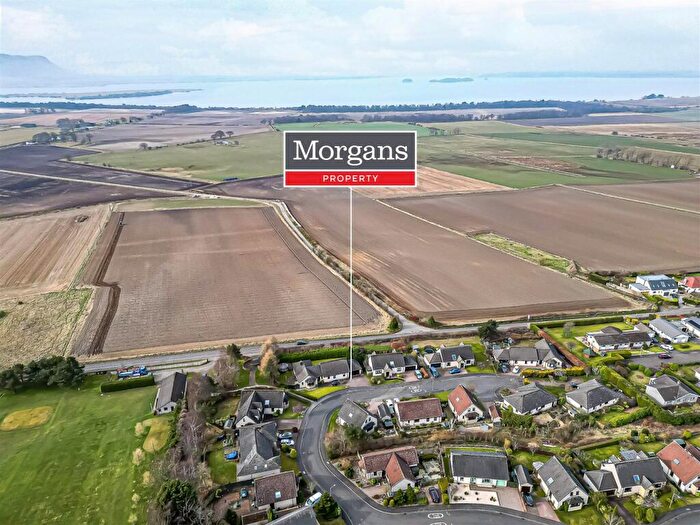 4 Bedroom Detached Bungalow For Sale In Whitecraigs, Kinnesswood, KY13