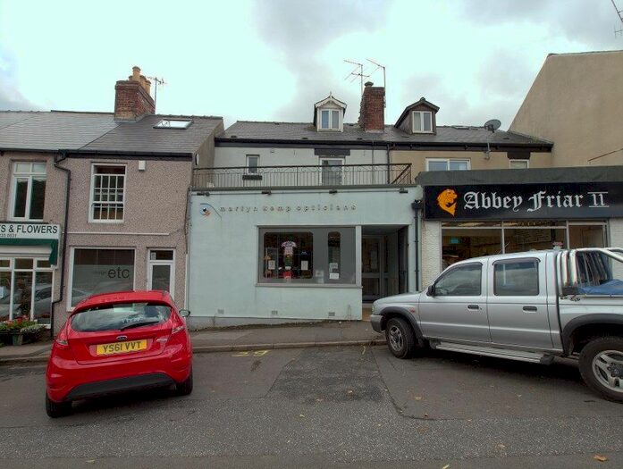 2 Bedroom Flat To Rent In Baslow Road, Totley, Sheffield, S17