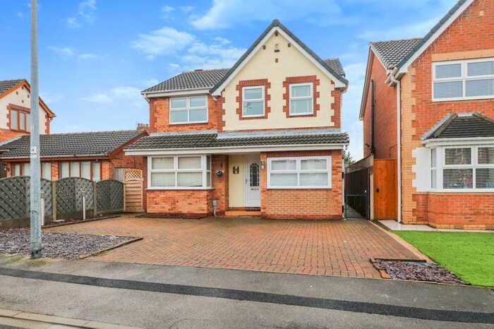 4 Bedroom Detached House To Rent In Ascott Close, West Hull, HU4