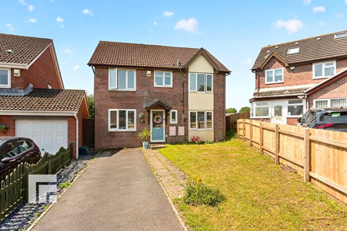 4 Bedroom Detached House For Sale In Greenacres, Barry, CF63