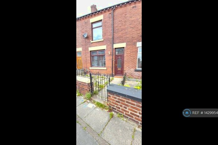 2 Bedroom Terraced House To Rent In Peveril Street, Bolton, BL3