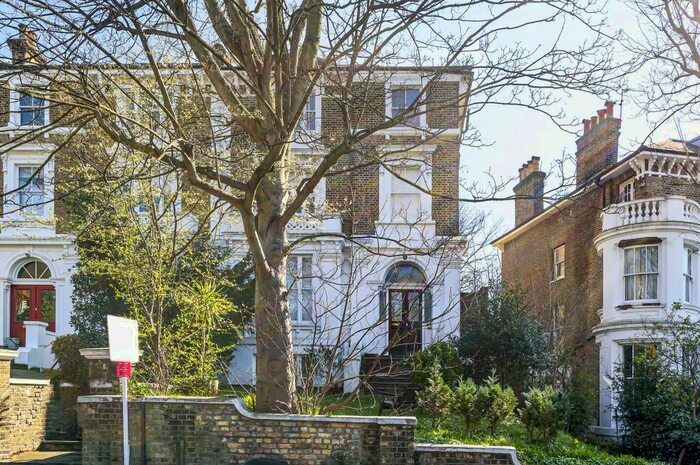 3 Bedroom Flat To Rent In Eliot Hill, London, SE13