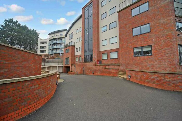 2 Bedroom Apartment To Rent In Brookside Court, Tring, HP23