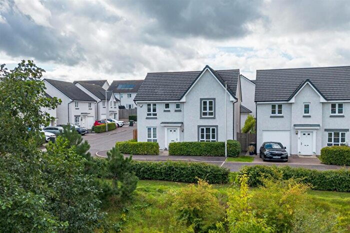 4 Bedroom Detached House For Sale In Charolais Lane, Huntingtower, Perth, PH1