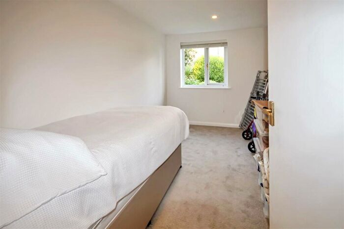 2 Bedroom Retirement Property For Sale In Tongdean Lane, Withdean, Brighton, BN1