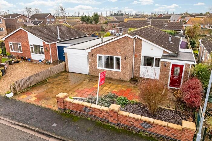 3 Bedroom Detached Bungalow For Sale In Eastgate Gardens, Fleet Hargate, Holbeach, PE12