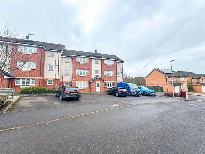 2 Bedroom Flat For Sale In Cooper Crescent, Ferniegair, Hamilton, ML3