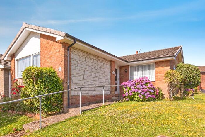 3 Bedroom Detached Bungalow For Sale In The Florins, Waterlooville, PO7