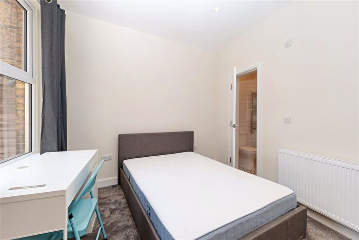 1 Bedroom Studio To Rent In Valetta Road, London, W3