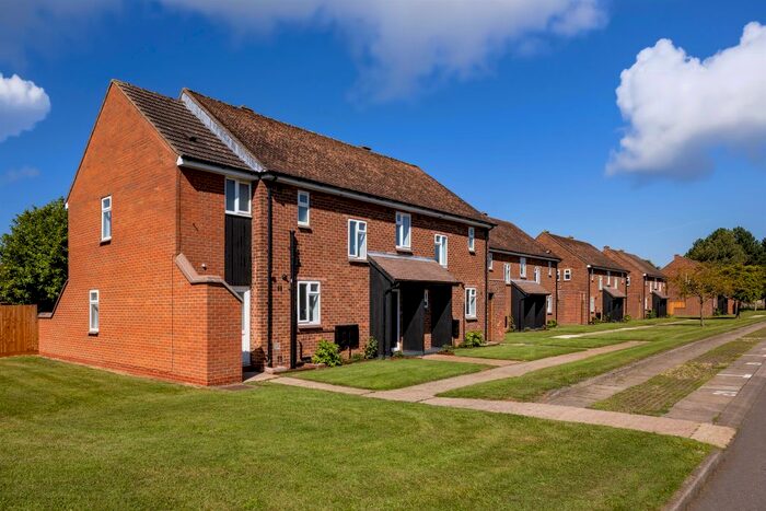 4 Bedroom Semi-Detached House For Sale In Whitley Street, Scampton, Lincoln, LN1