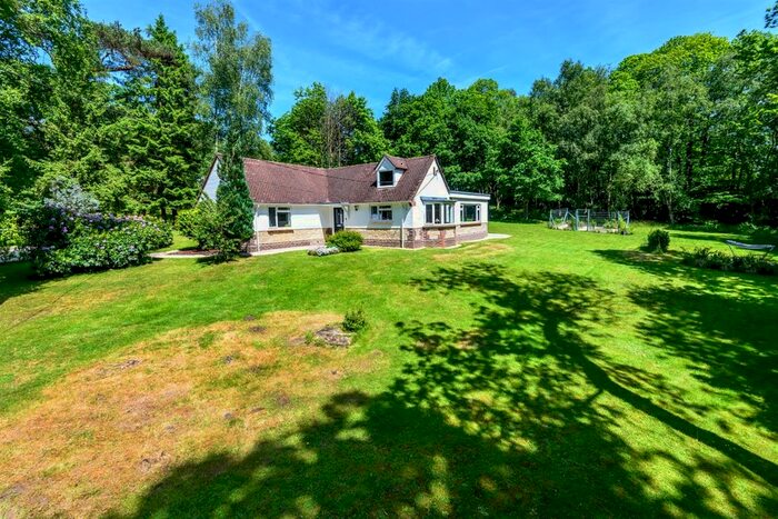 3 Bedroom Detached Bungalow To Rent In Threals Lane, West Chiltington, Pulborough, RH20