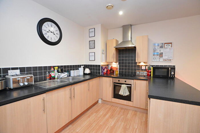2 Bedroom Apartment To Rent In Melbourne Mills, Morley, LS27